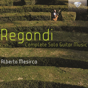 两个肥奶被揉出奶水
